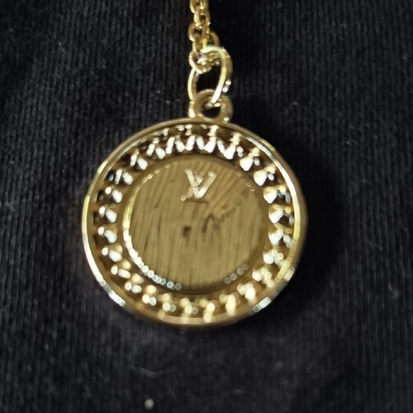 Authentic Louis Vuitton Gold and Cream Charm With Upcycled Chain #41 - Picture 2 of 4